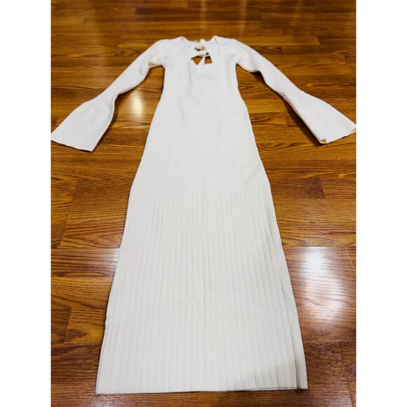 ALEXIS pearl bodycon knit midi open back Medella Dress medium - Picture 11 of 15